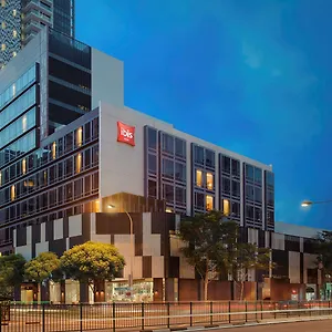 Ibis Novena Hotel